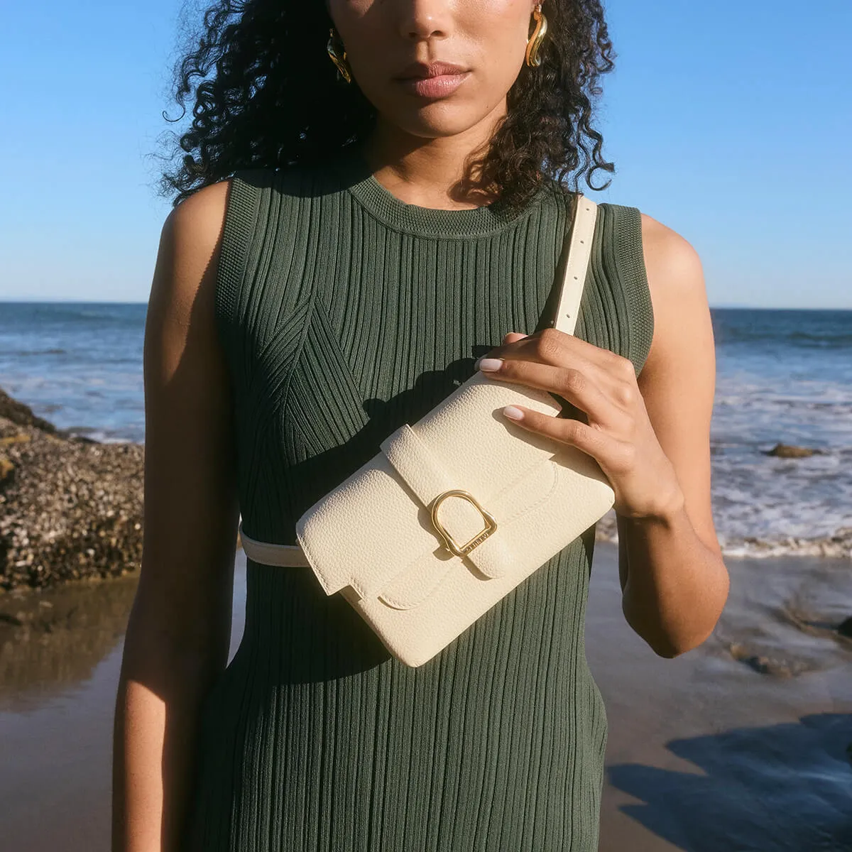 Almost Perfect | Mini Aria Élevée Belt Bag | Piccola