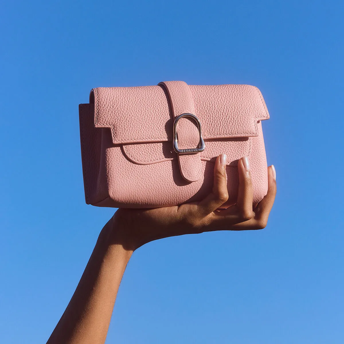 Almost Perfect | Mini Aria Élevée Belt Bag | Piccola