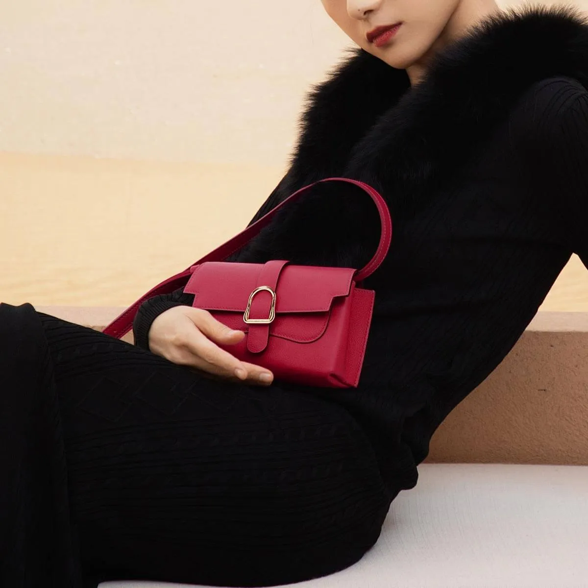 Almost Perfect | Mini Aria Élevée Belt Bag | Piccola