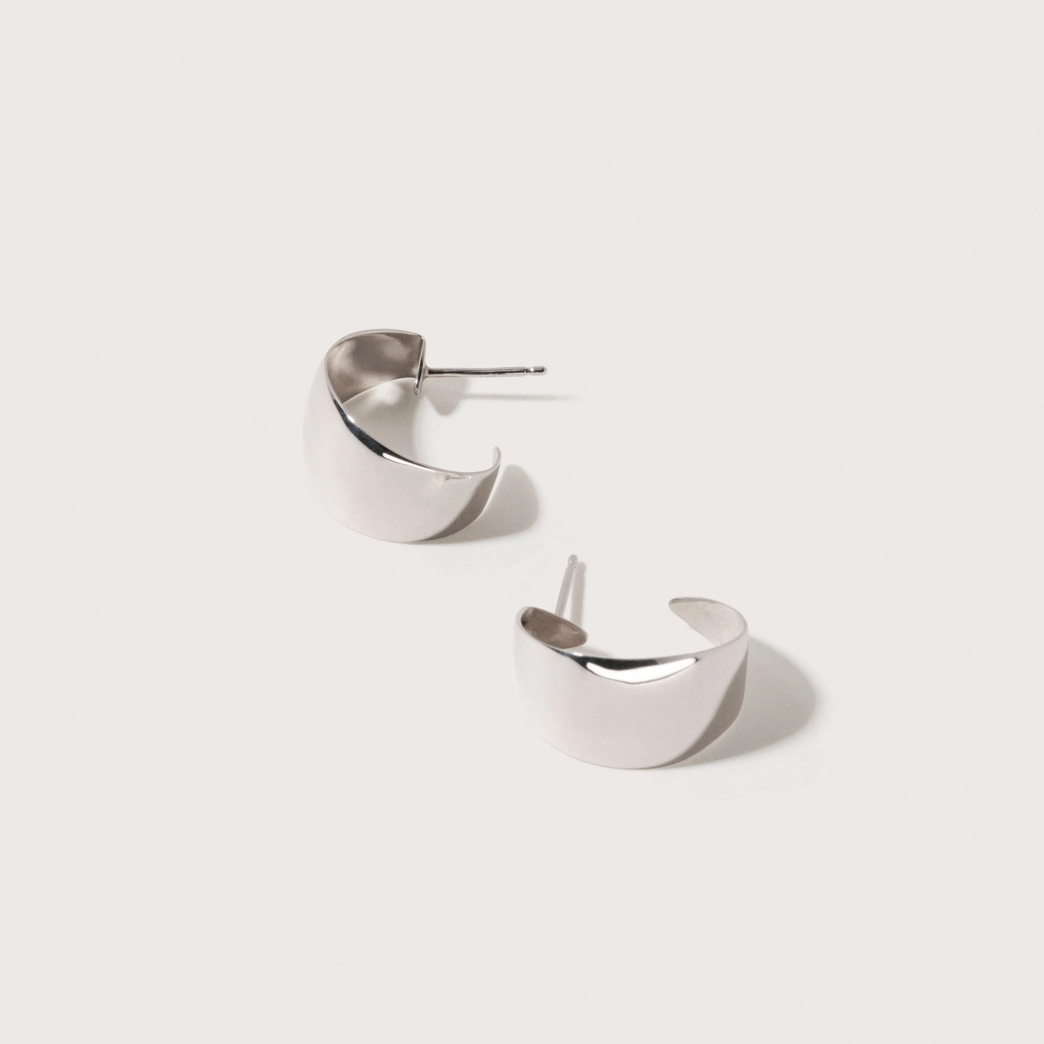 Anais Hoops Mini