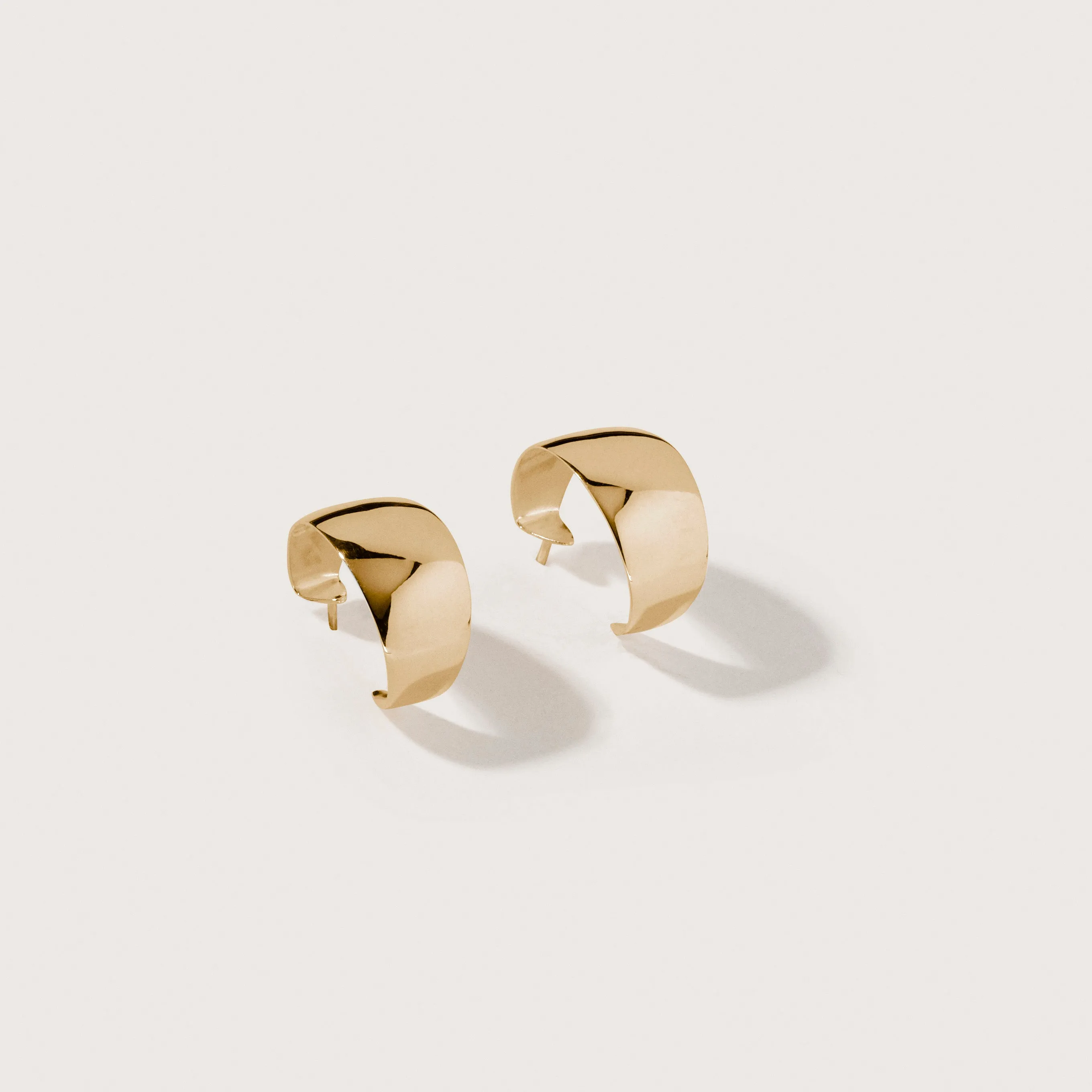 Anais Hoops Mini