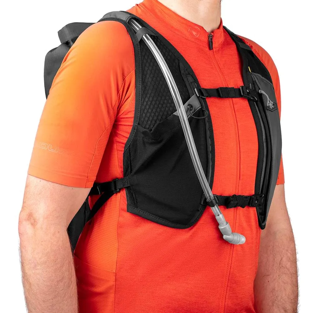 APIDURA - BACKCOUNTRY SERIES HYDRATION BACKPACK