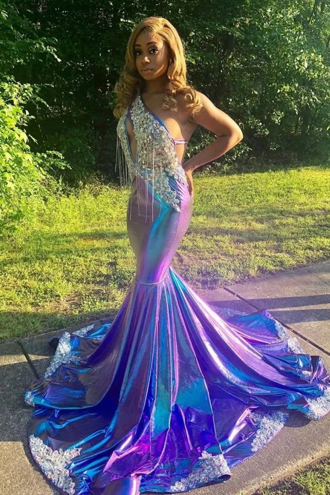 Asymmetric Beads Appliques Prom Dresses Alluring Open Back Fit and Flare Evening Gowns