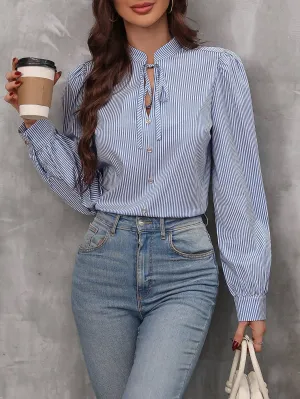 Blusa de Manga Farol con Cuello de Corbata - Cherry Vibes