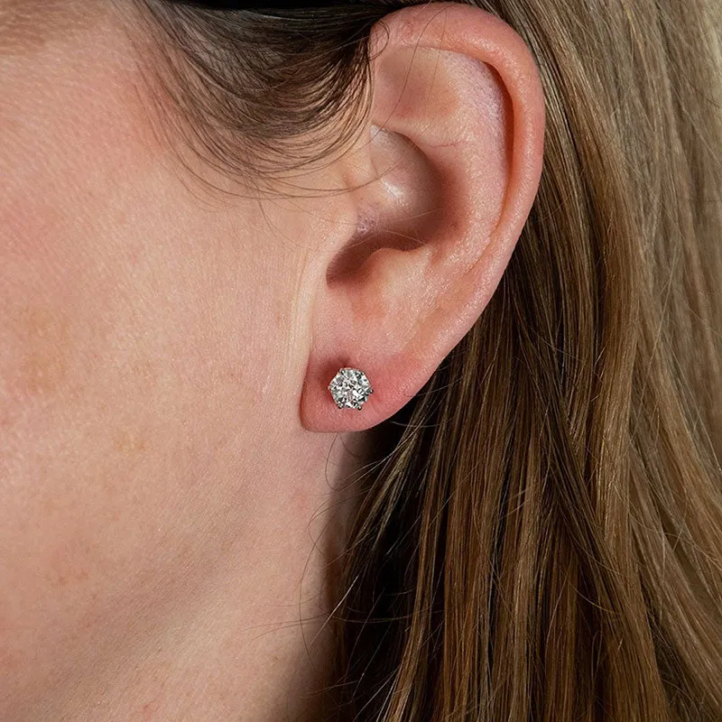 Brilliant Round Cut Moissanite Diamond Stud Earrings