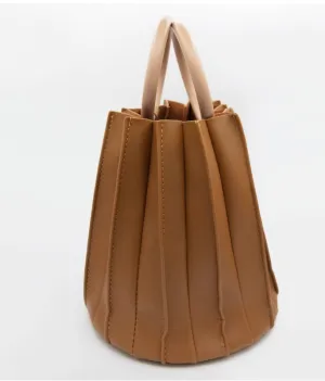 Brown Pleated Bucket Handbag | Trendy & Unique Style | She She's Closet