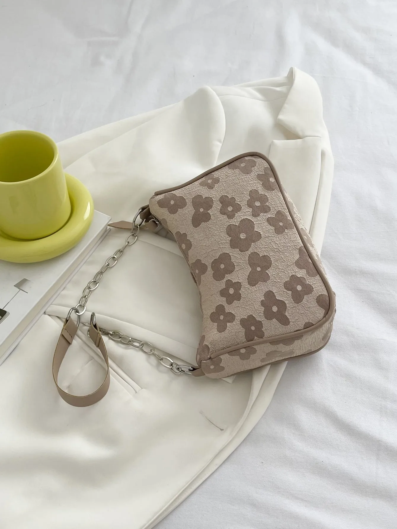 Casual Flowers Floral Jacquard Chain Bag