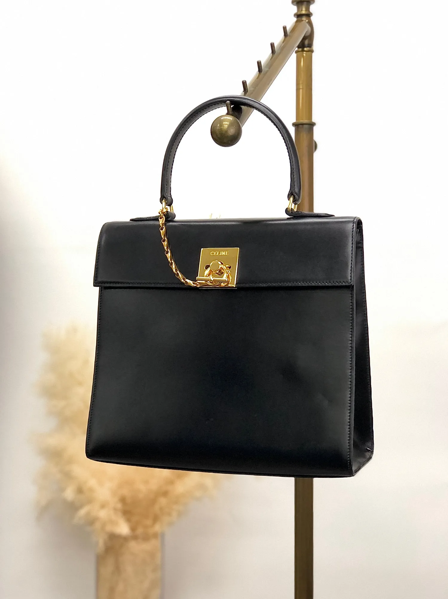CELINE Gancini Top Handle Handbag Black Vintage a8utvp