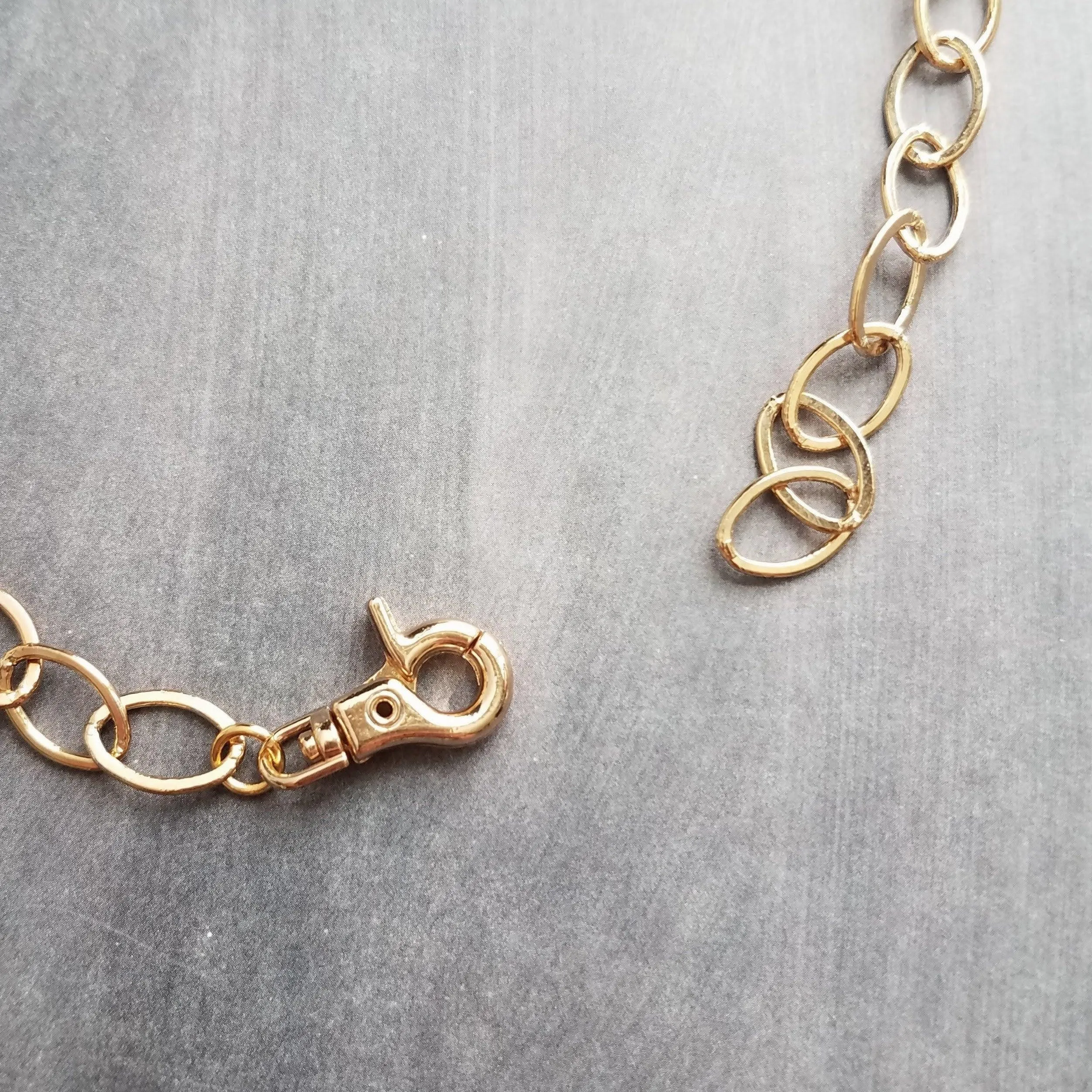 Chunky Gold Necklace, large clasp necklace, large oval link necklace, front clasp necklace, large gold clasp, thick gold necklace, lobster