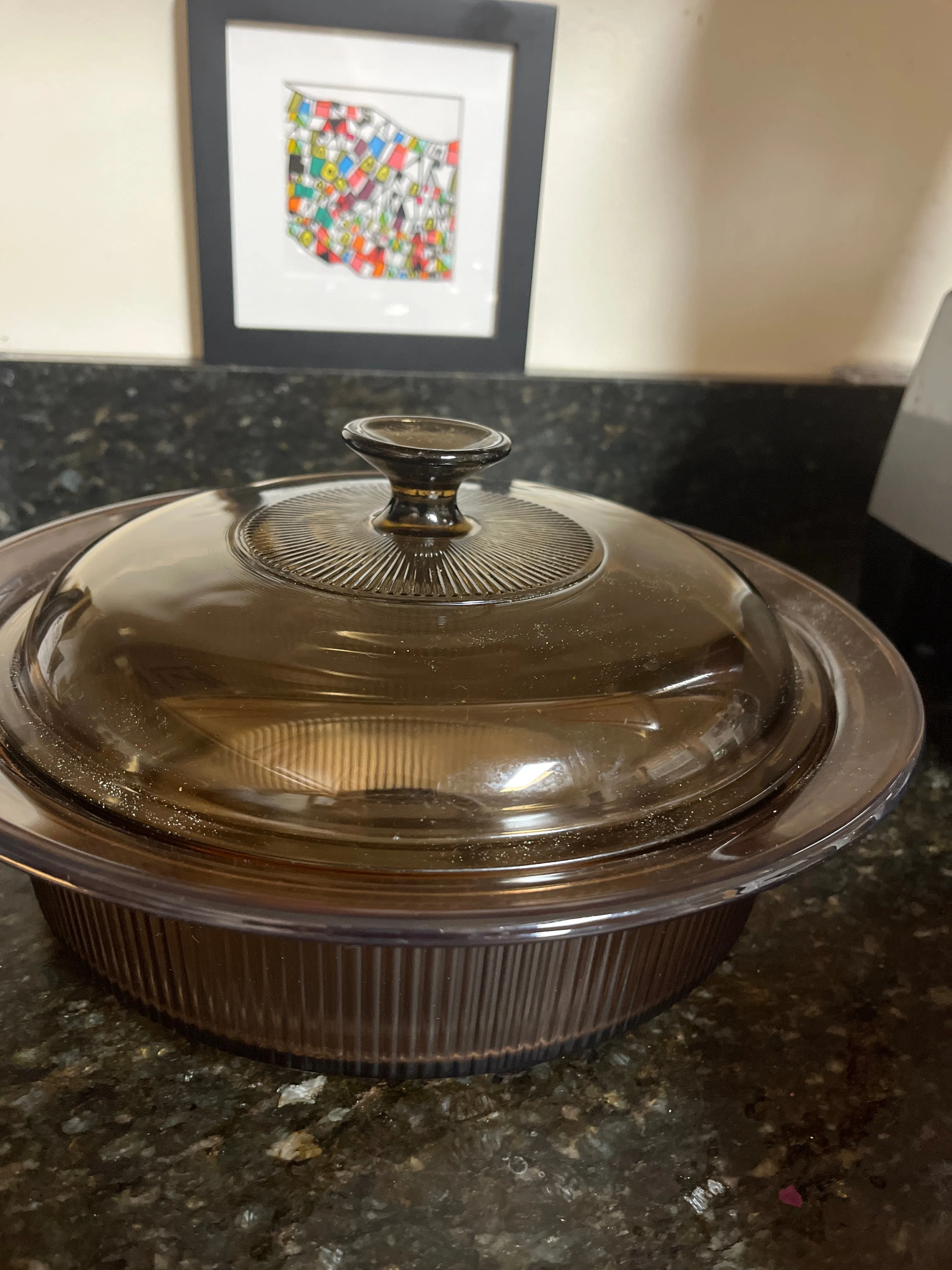 CORNING WARE PYREX VISION RIBBED V 33 B AMBER CASSEROLE 2.5 qt. WITH LID