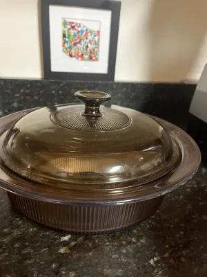 CORNING WARE PYREX VISION RIBBED V 33 B AMBER CASSEROLE 2.5 qt. WITH LID