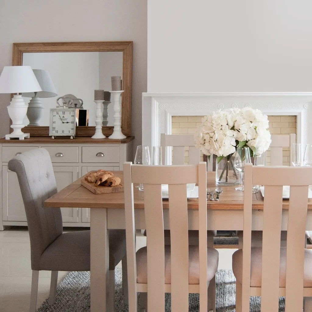 Cottage Breakfast Bar Oak