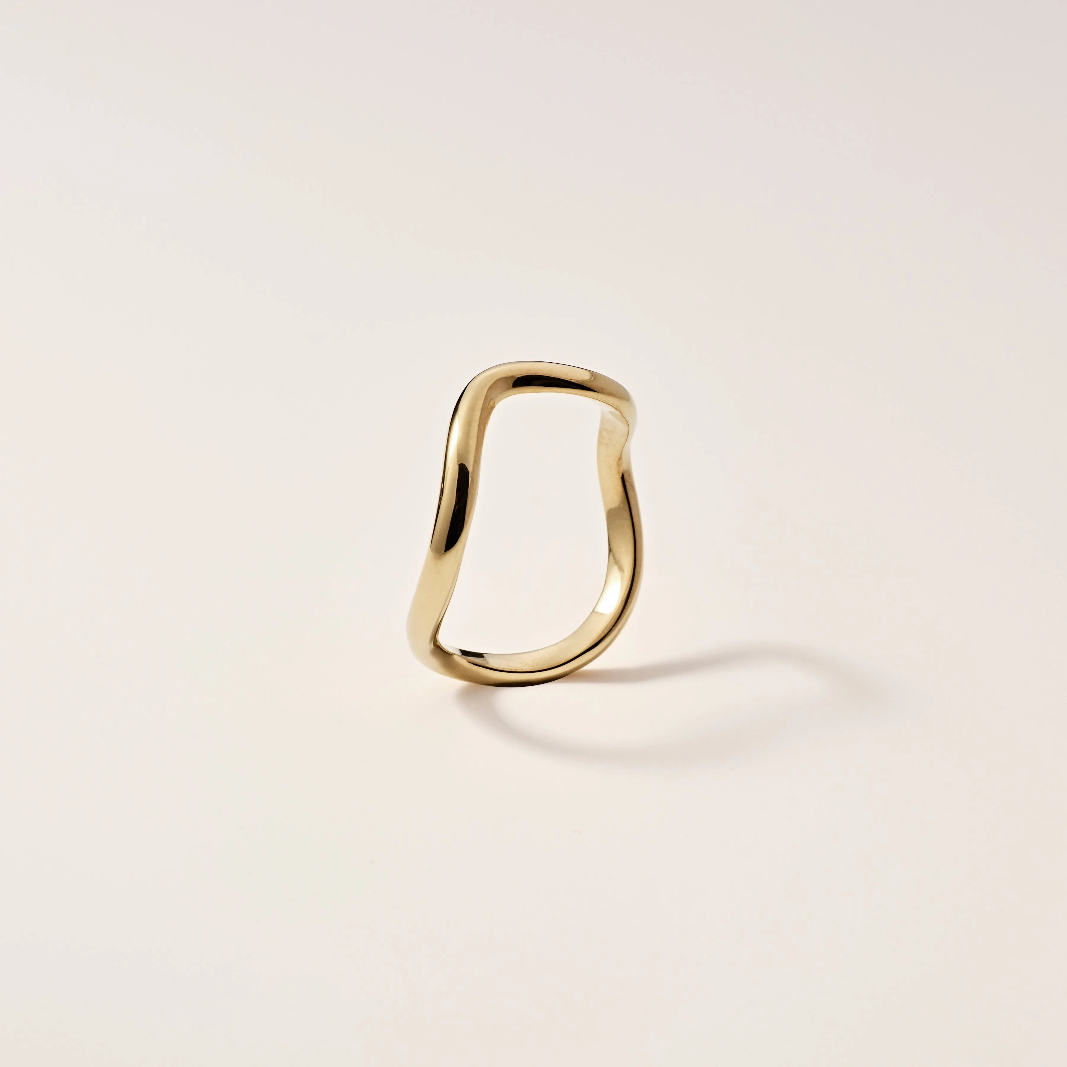 Dramatic Ophelia Ring