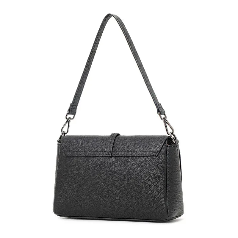 Elegant Black Cowhide Woven Shoulder Bag – Fashionable Handbag with Unique Woven Design