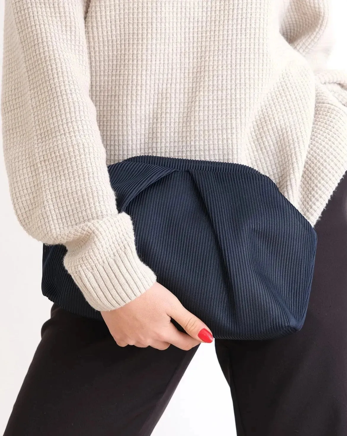 Elegant Fuschia Pleated Clutch Handbag