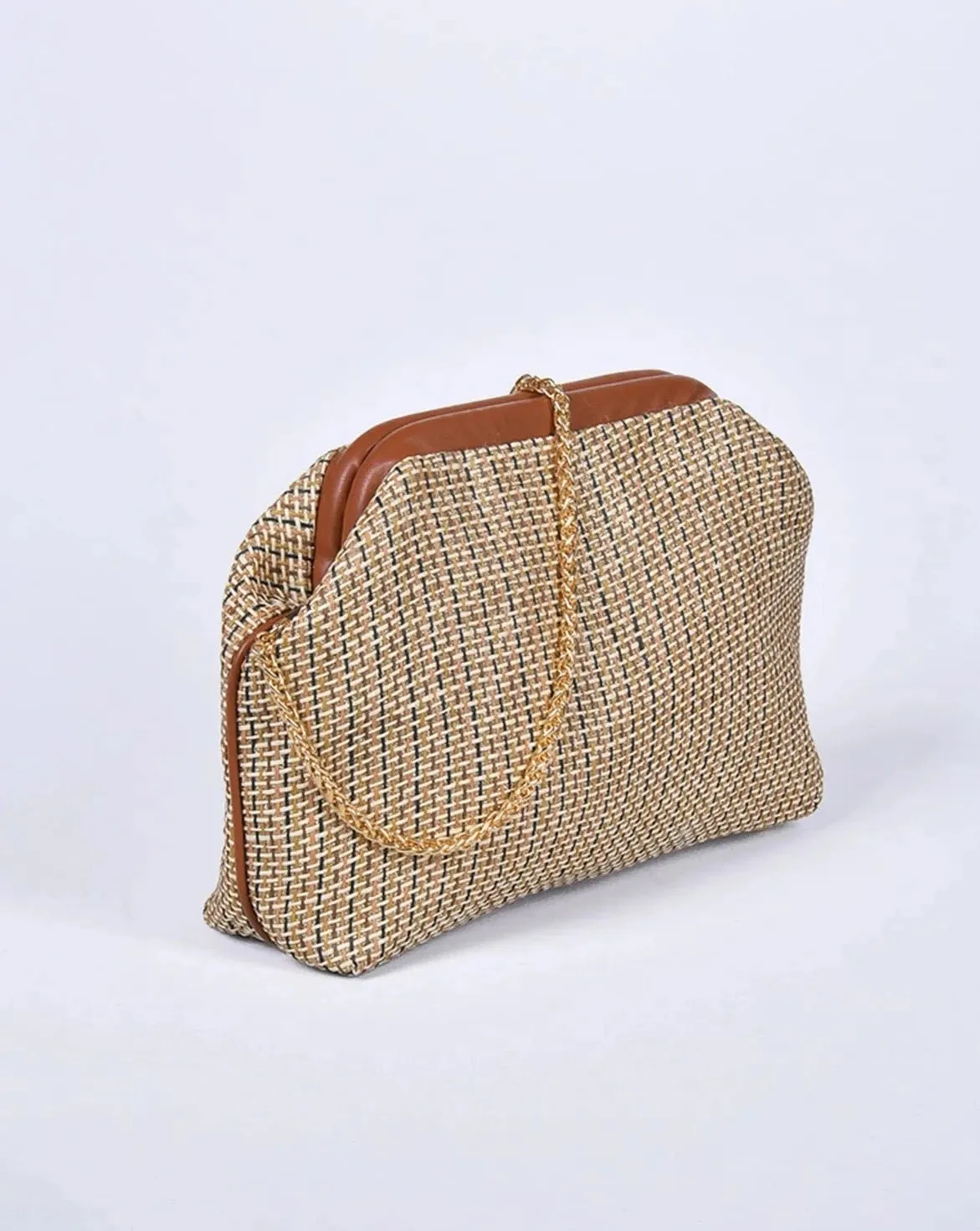 Elegant Line Patterned Shoulder Bag with Chain Strap
