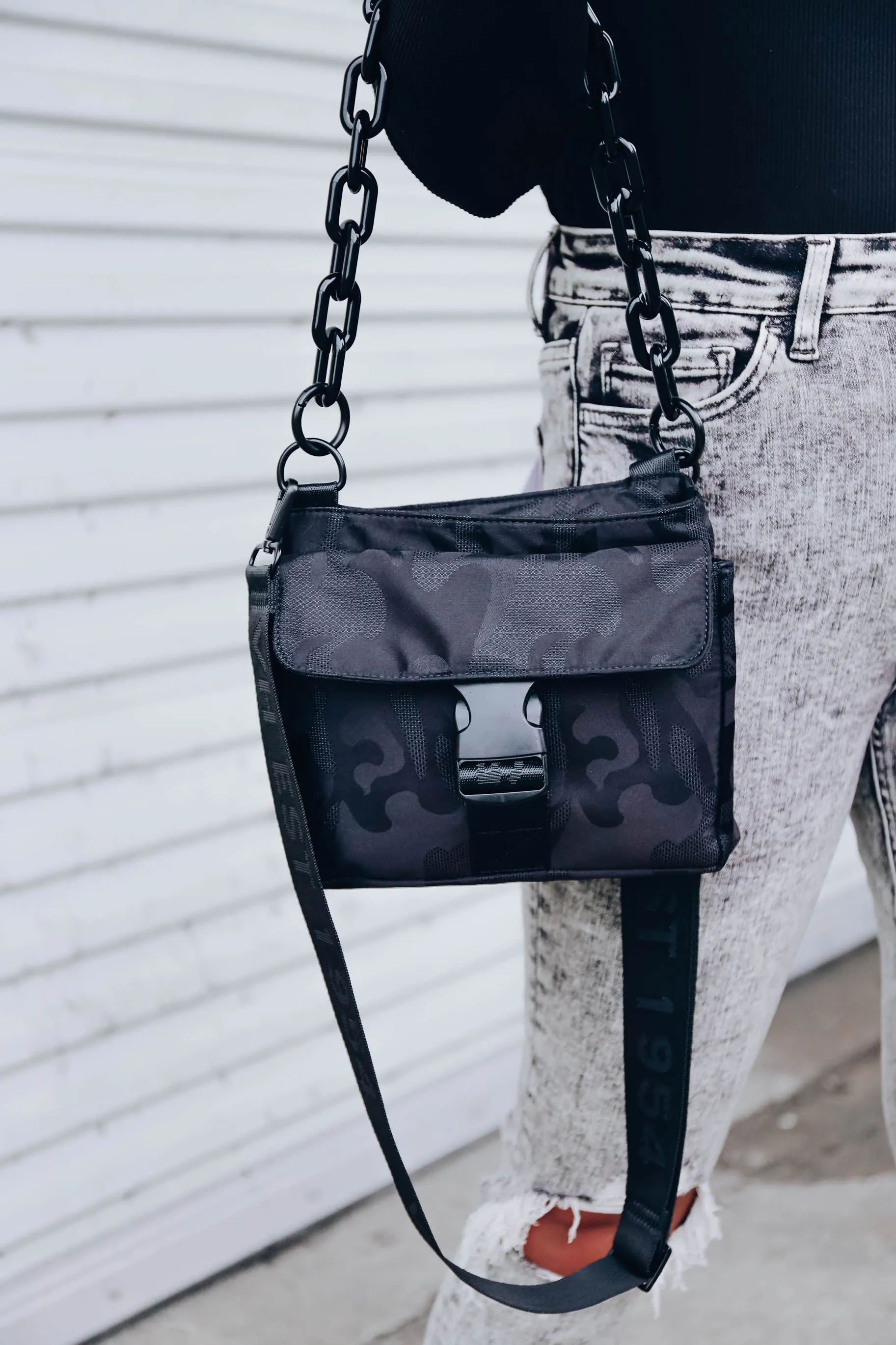 Ellie Satchel Crossbody By Vintage Havana - Black