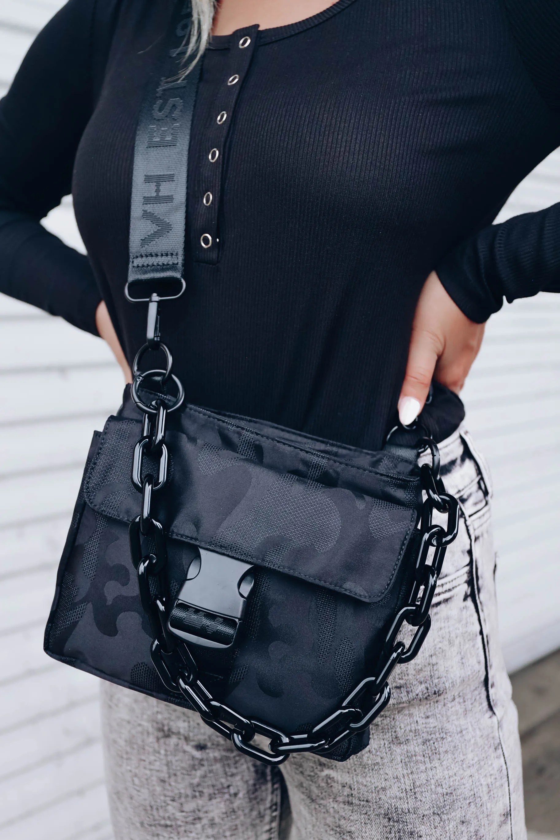 Ellie Satchel Crossbody By Vintage Havana - Black