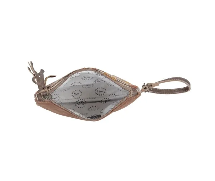 Fay Pouch