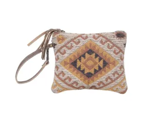 Fay Pouch