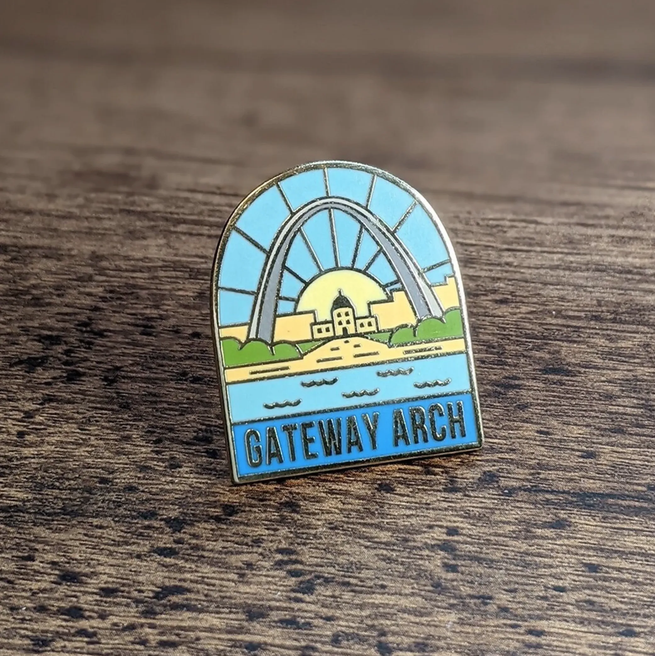 Gateway Arch National Park Enamel Pin