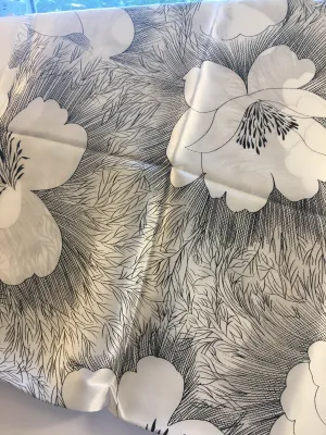 Grey and White 100% Pure Mulberry Silk Scarf 44 x 18