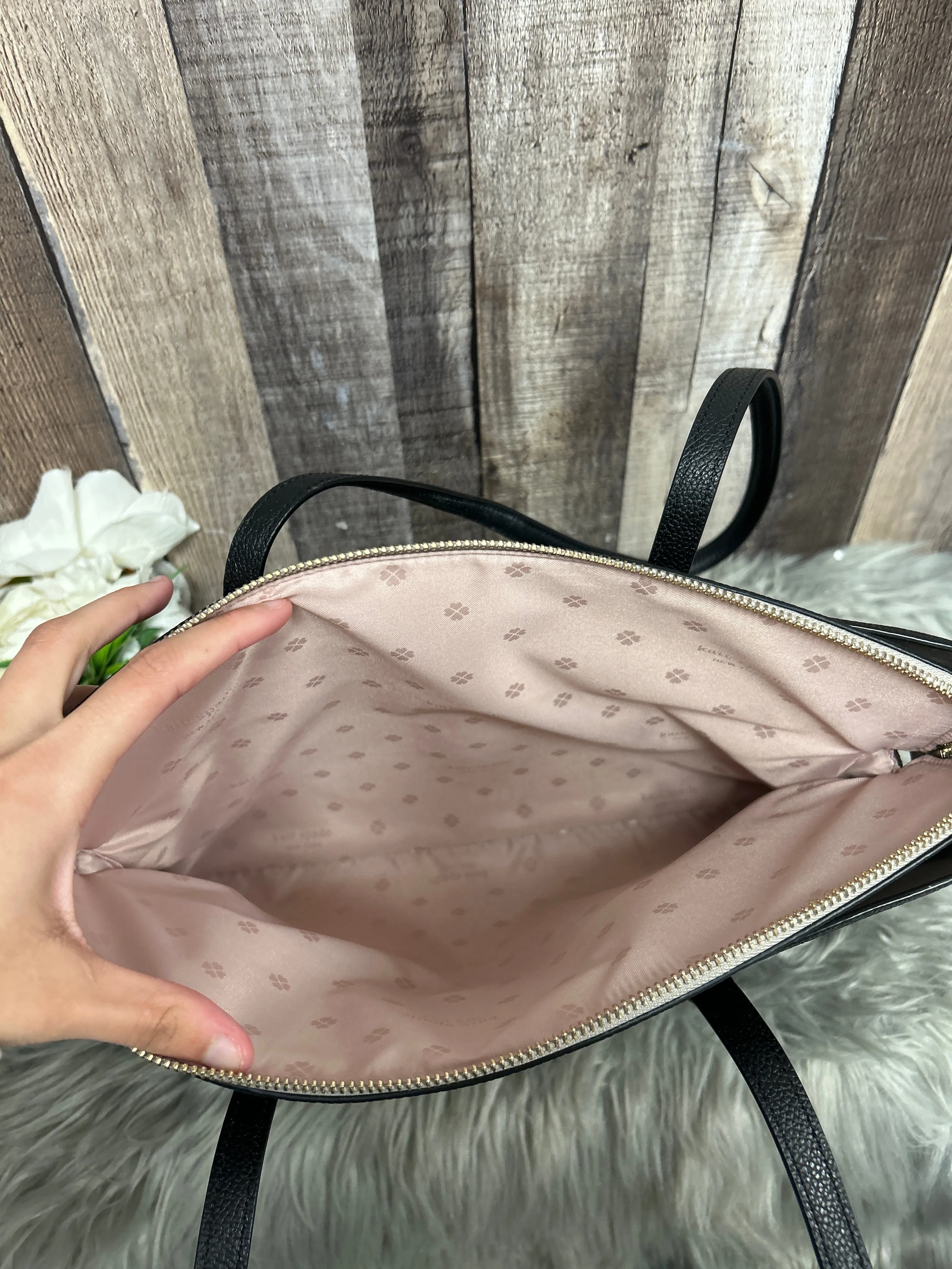 Handbag Designer By Kate Spade, Size: Large