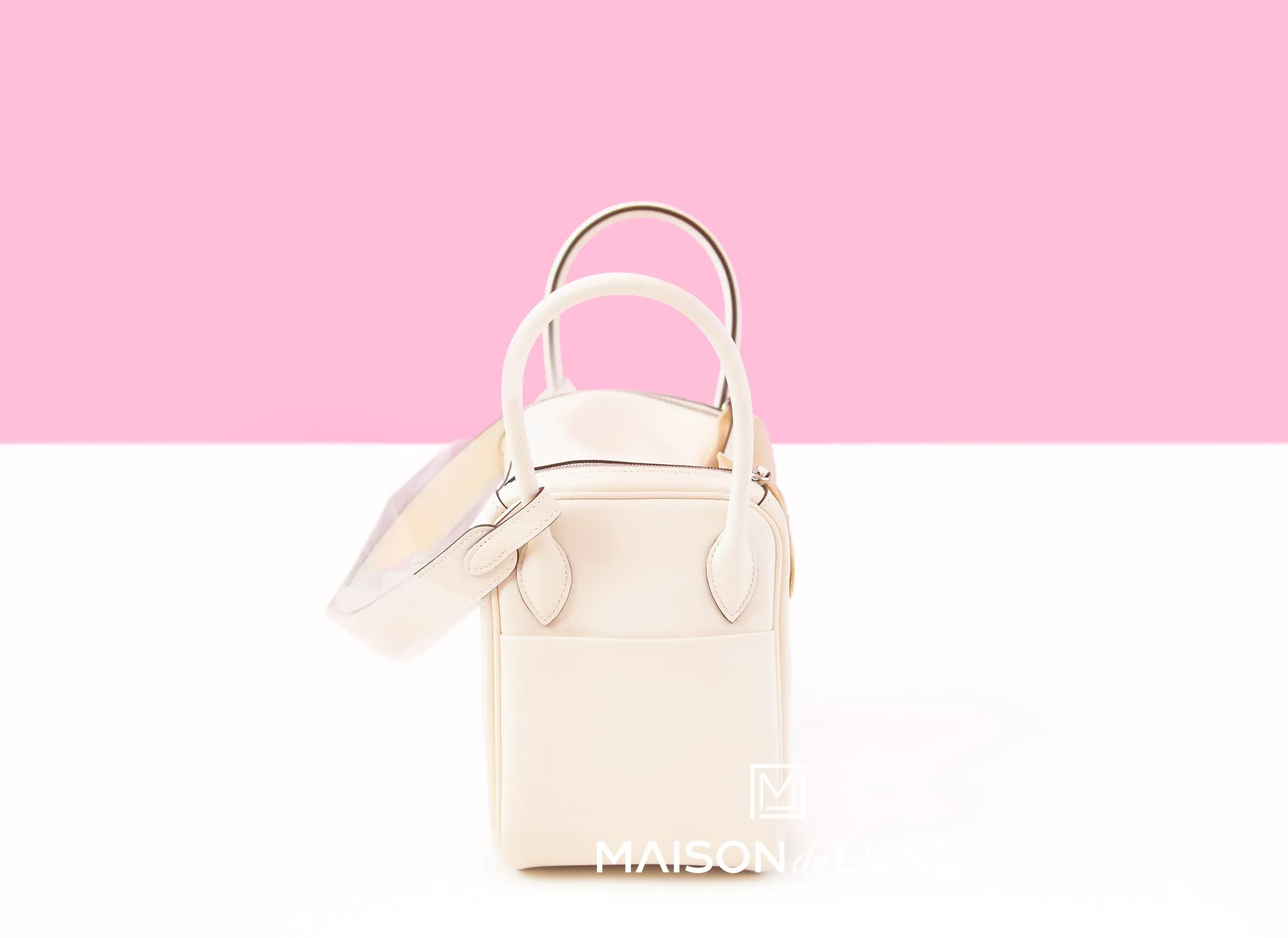 Hermes Lindy 26 Nata Sesame Verso Swift Handbag
