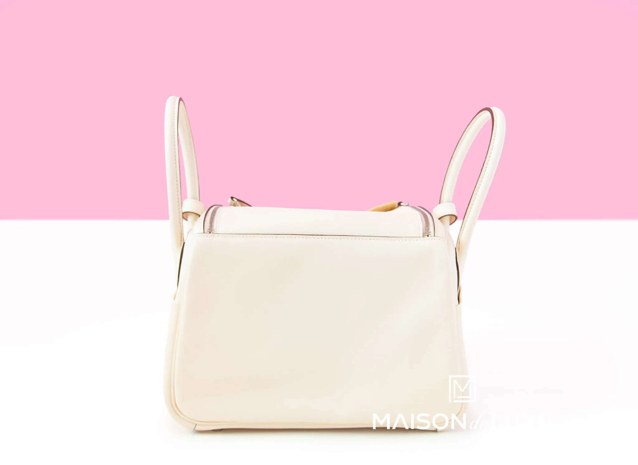 Hermes Lindy 26 Nata Sesame Verso Swift Handbag