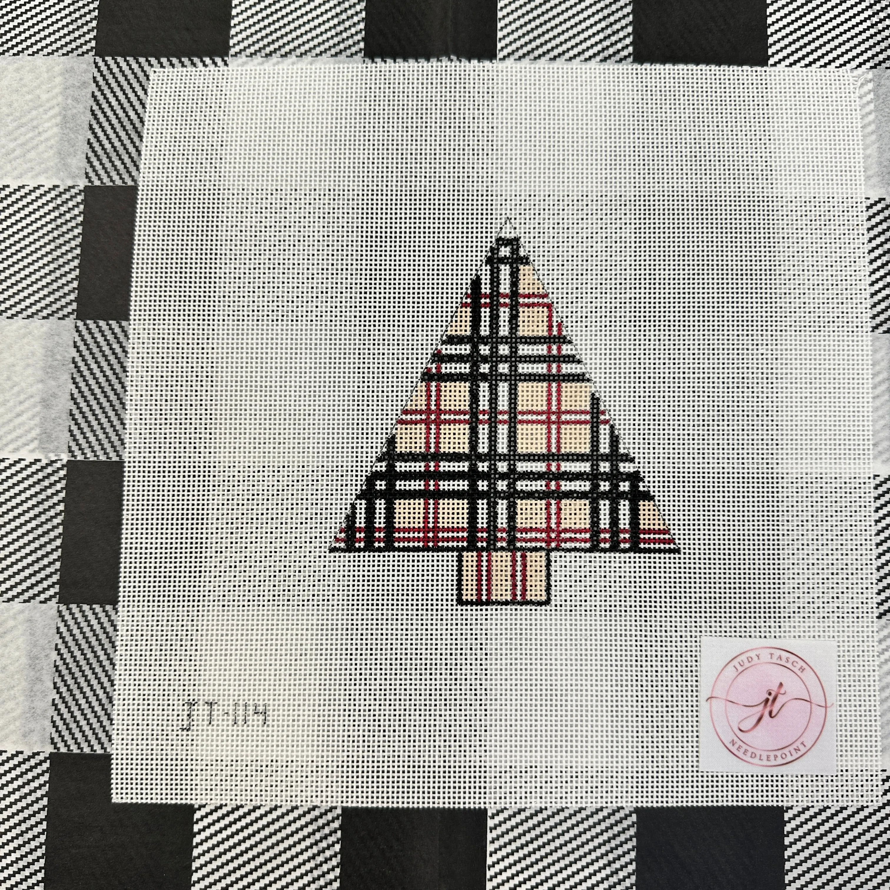 JT114 Burberry Tree
