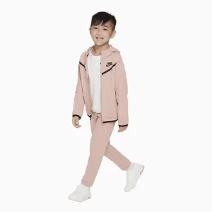 Kid's Sportswear Tech Fleece Outfit