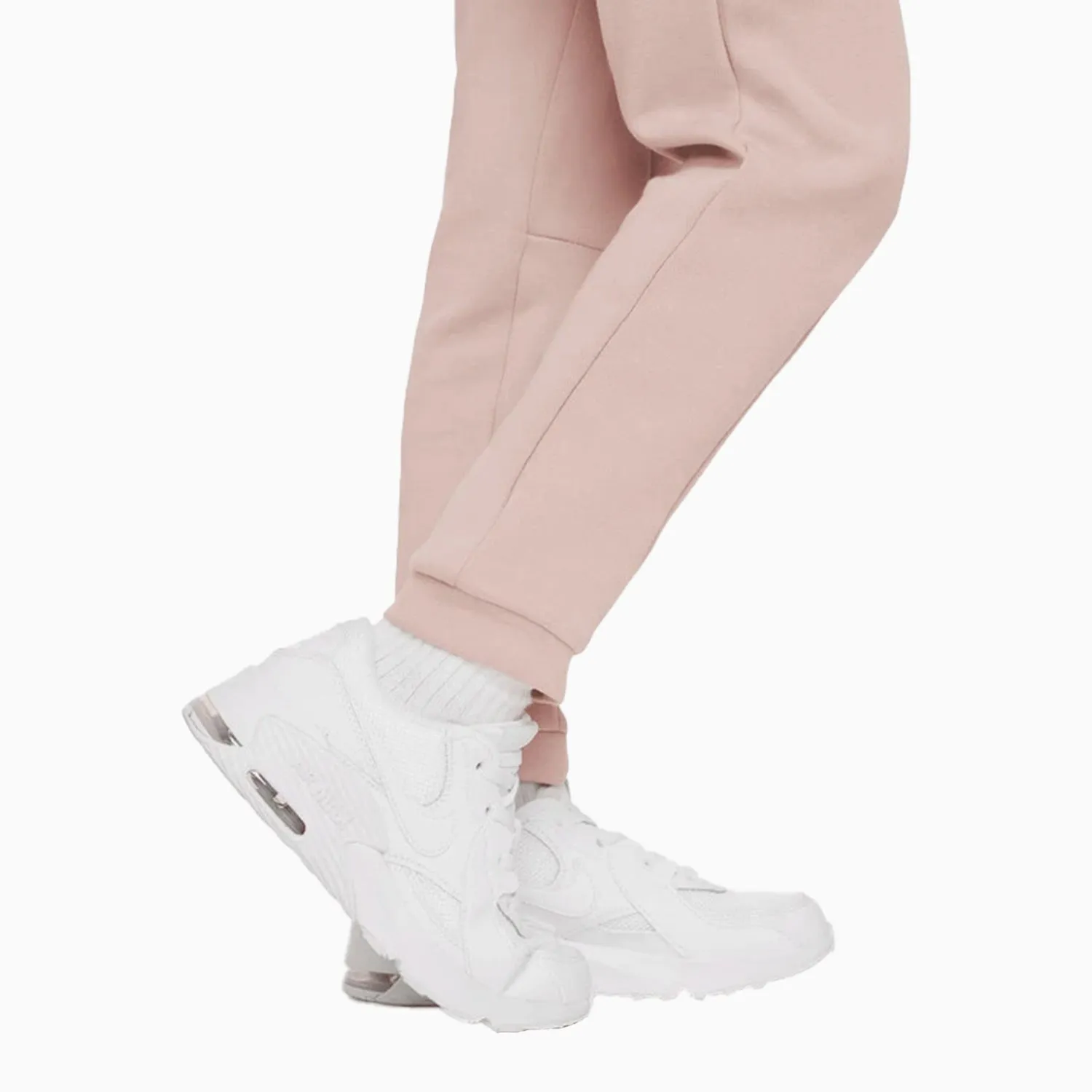 Kid's Sportswear Tech Fleece Outfit