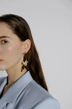 Ksana With Pearl Earrings