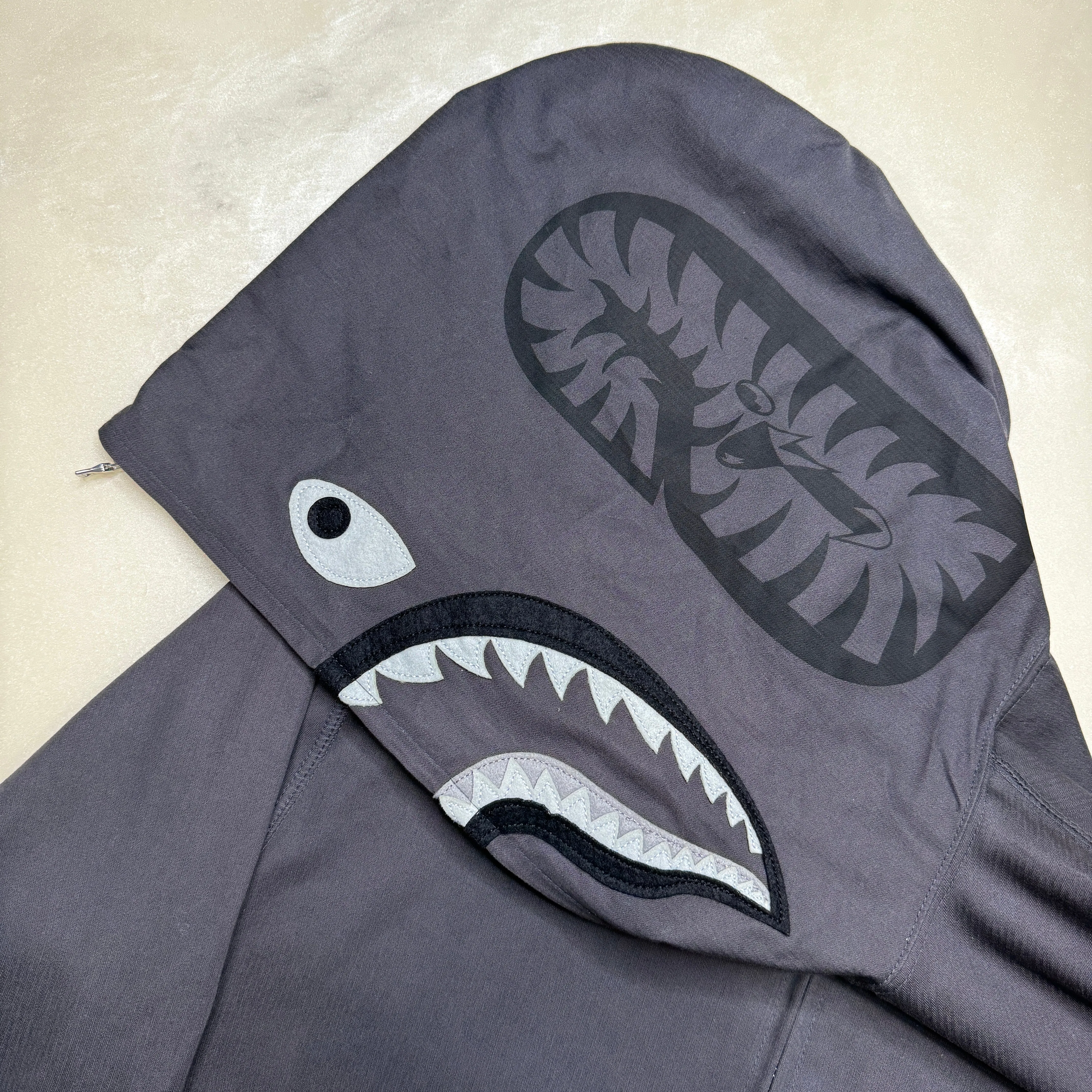 [L] Bape Herringbone Shark Hoodie