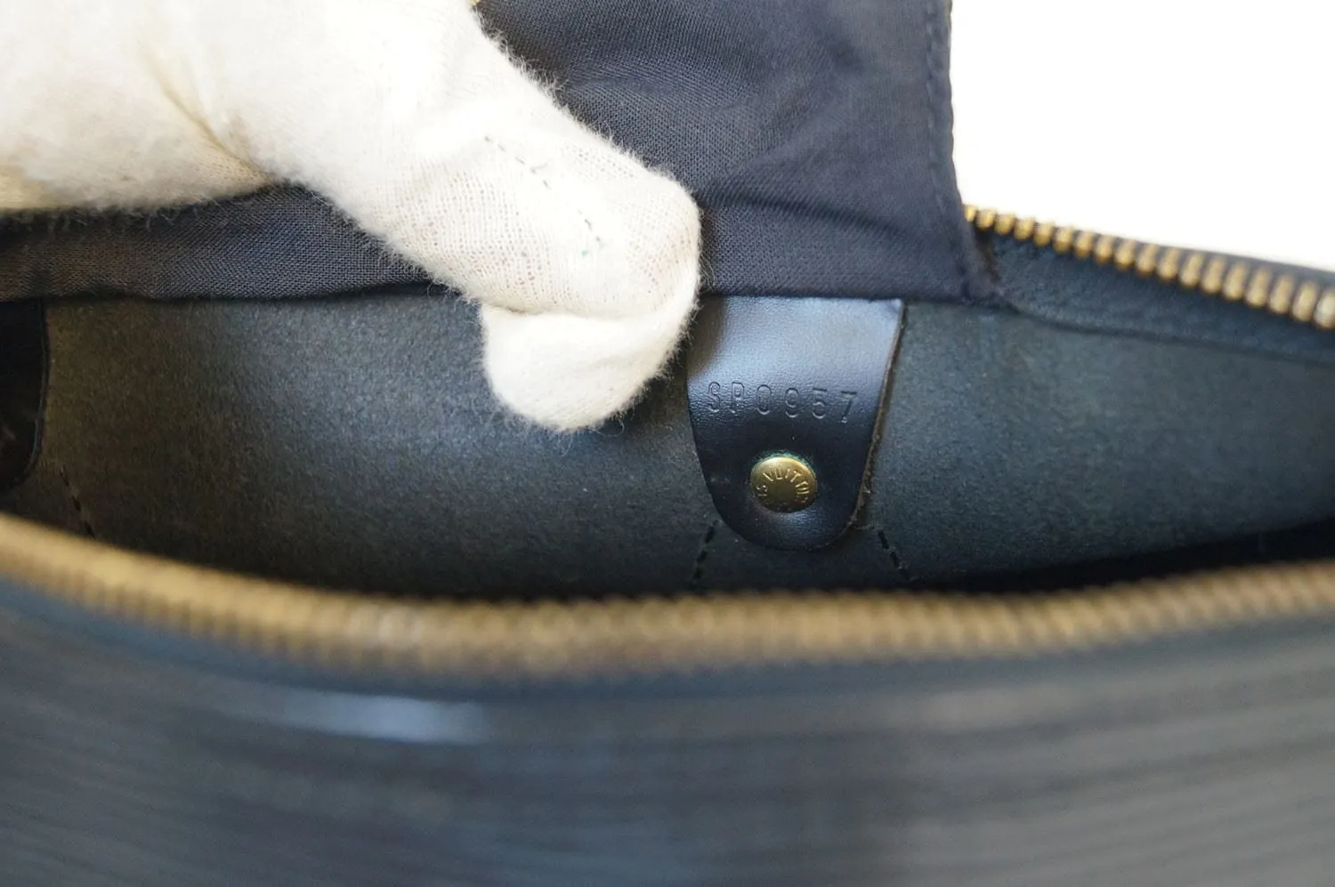 LOUIS VUITTON Epi Leather Black Speedy 35 Handbag