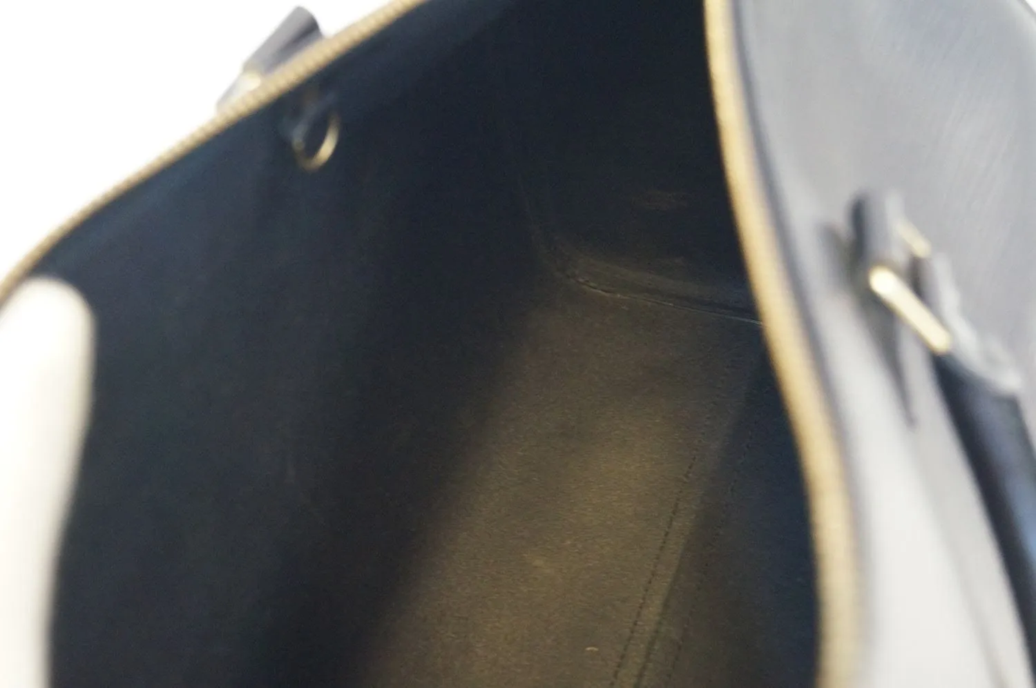 LOUIS VUITTON Epi Leather Black Speedy 35 Handbag