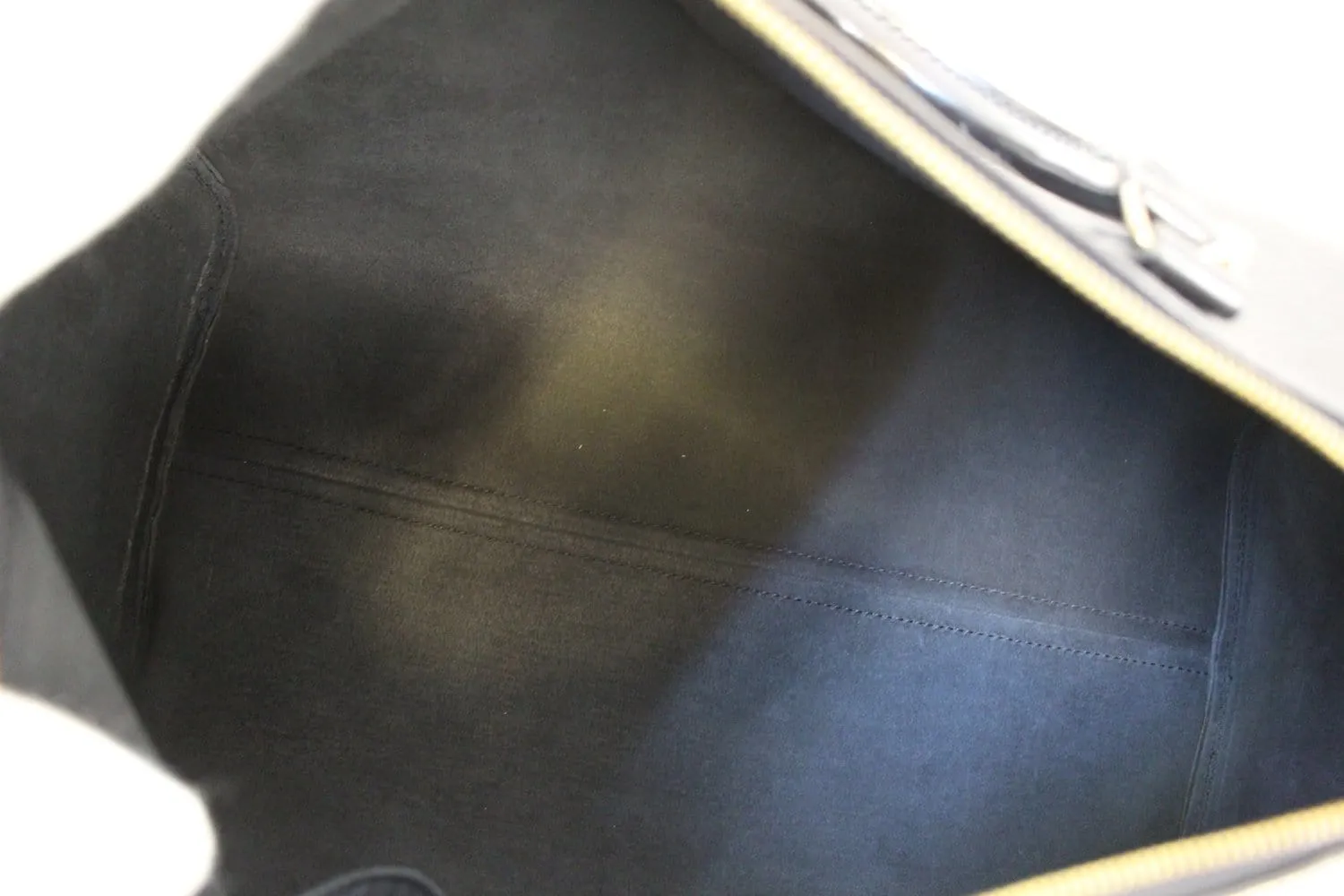 LOUIS VUITTON Epi Leather Black Speedy 40 Handbag