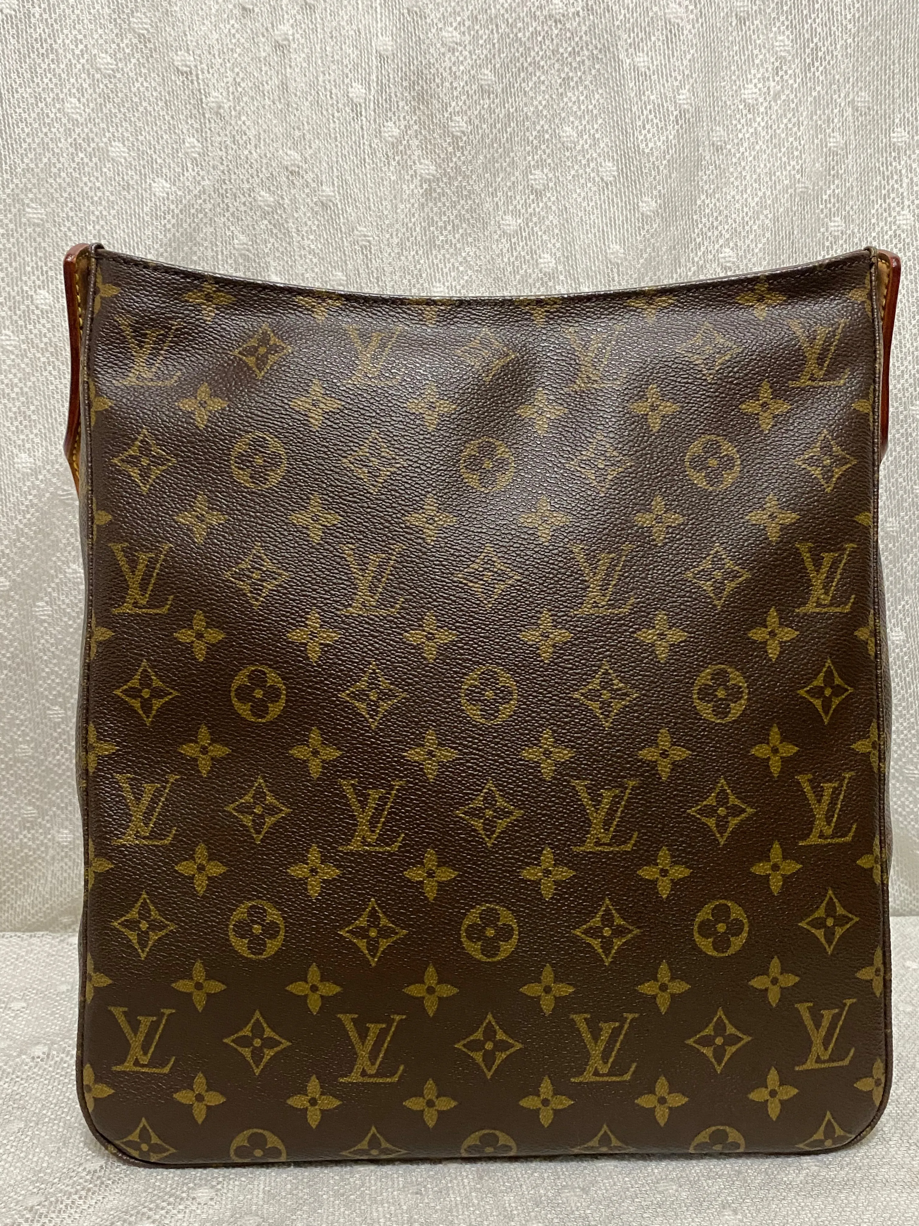 Louis Vuitton Looping GM Monogram Canvas Shoulder Bag