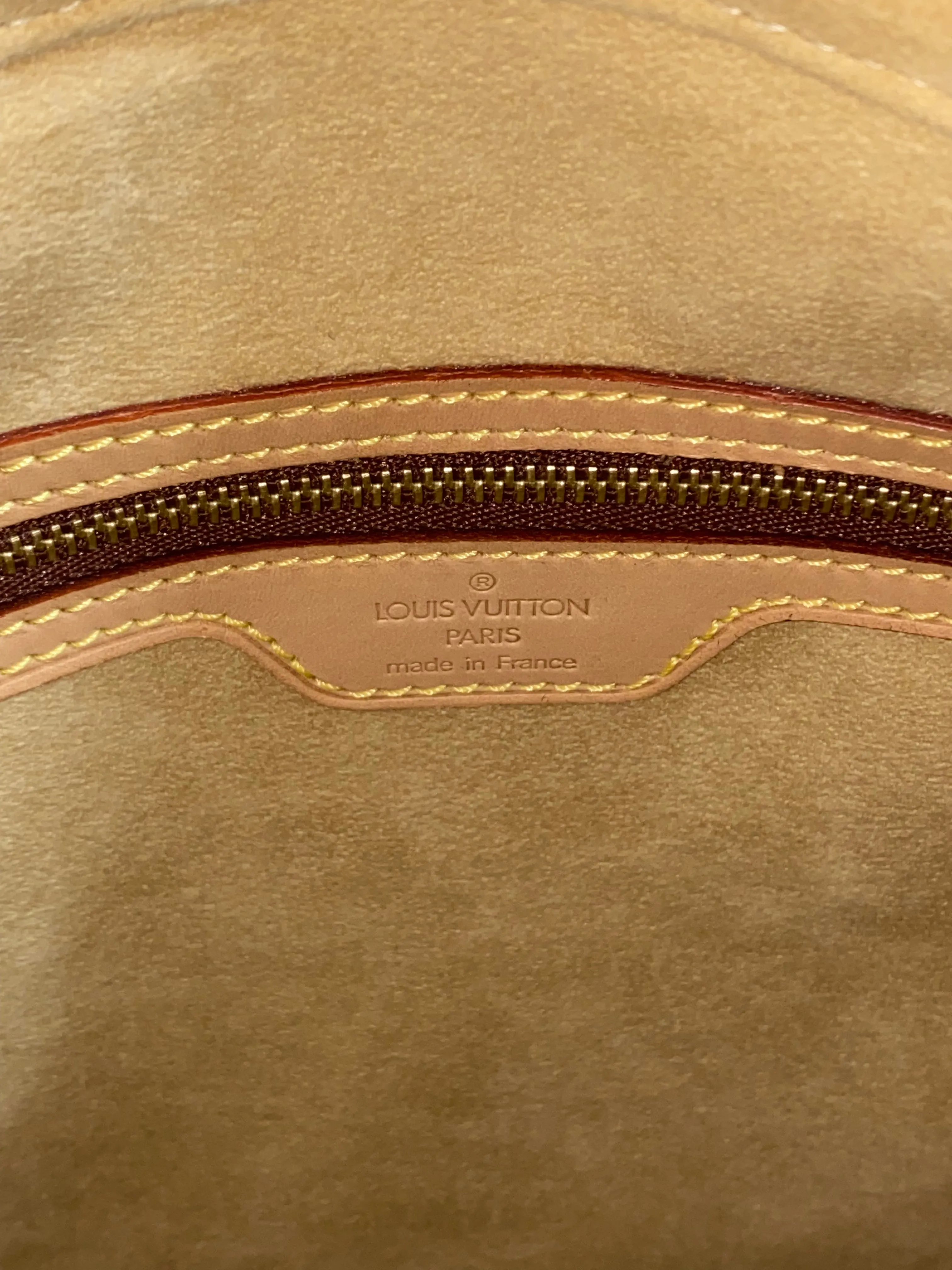 Louis Vuitton Looping GM Monogram Canvas Shoulder Bag