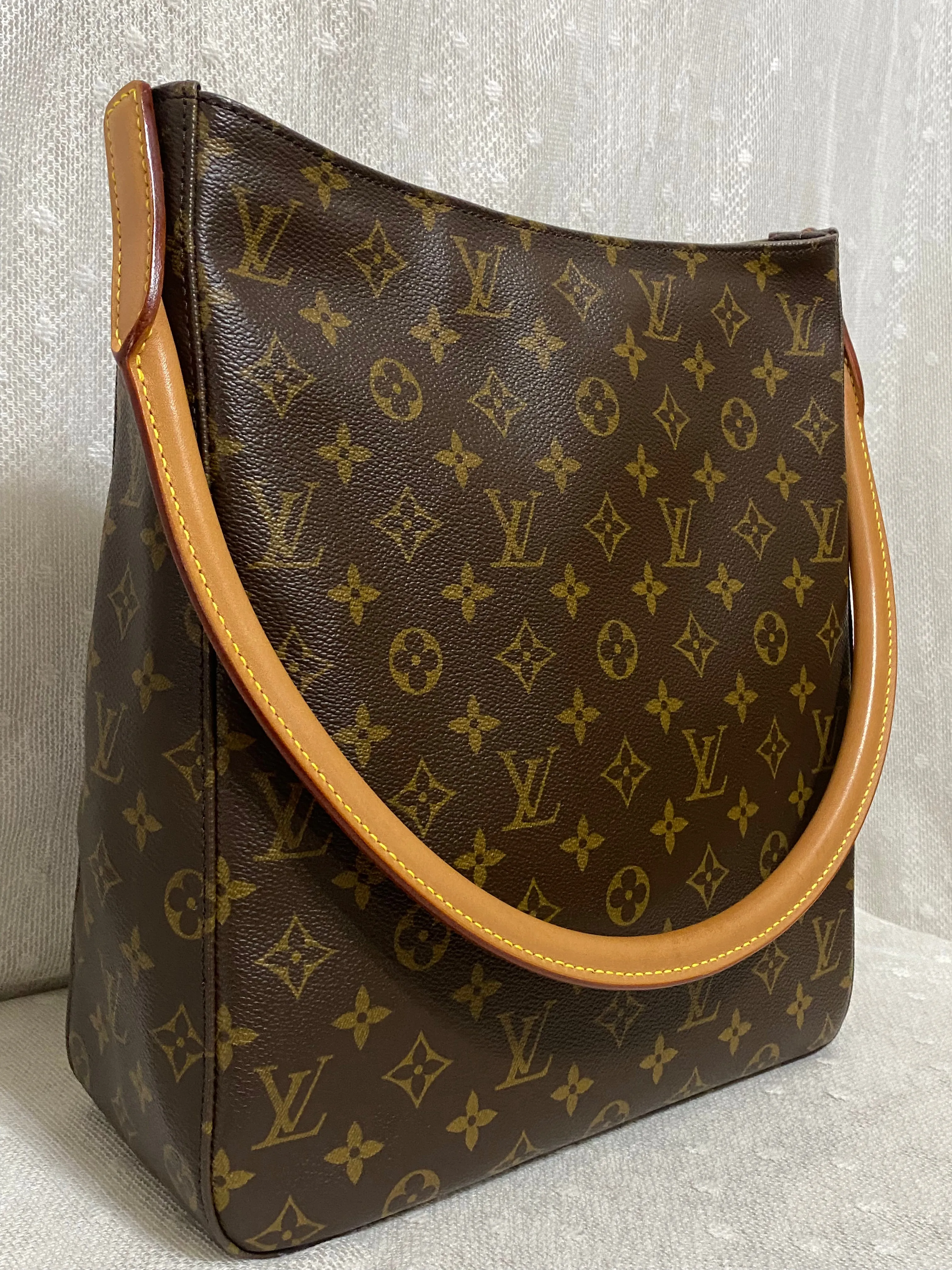 Louis Vuitton Looping GM Monogram Canvas Shoulder Bag