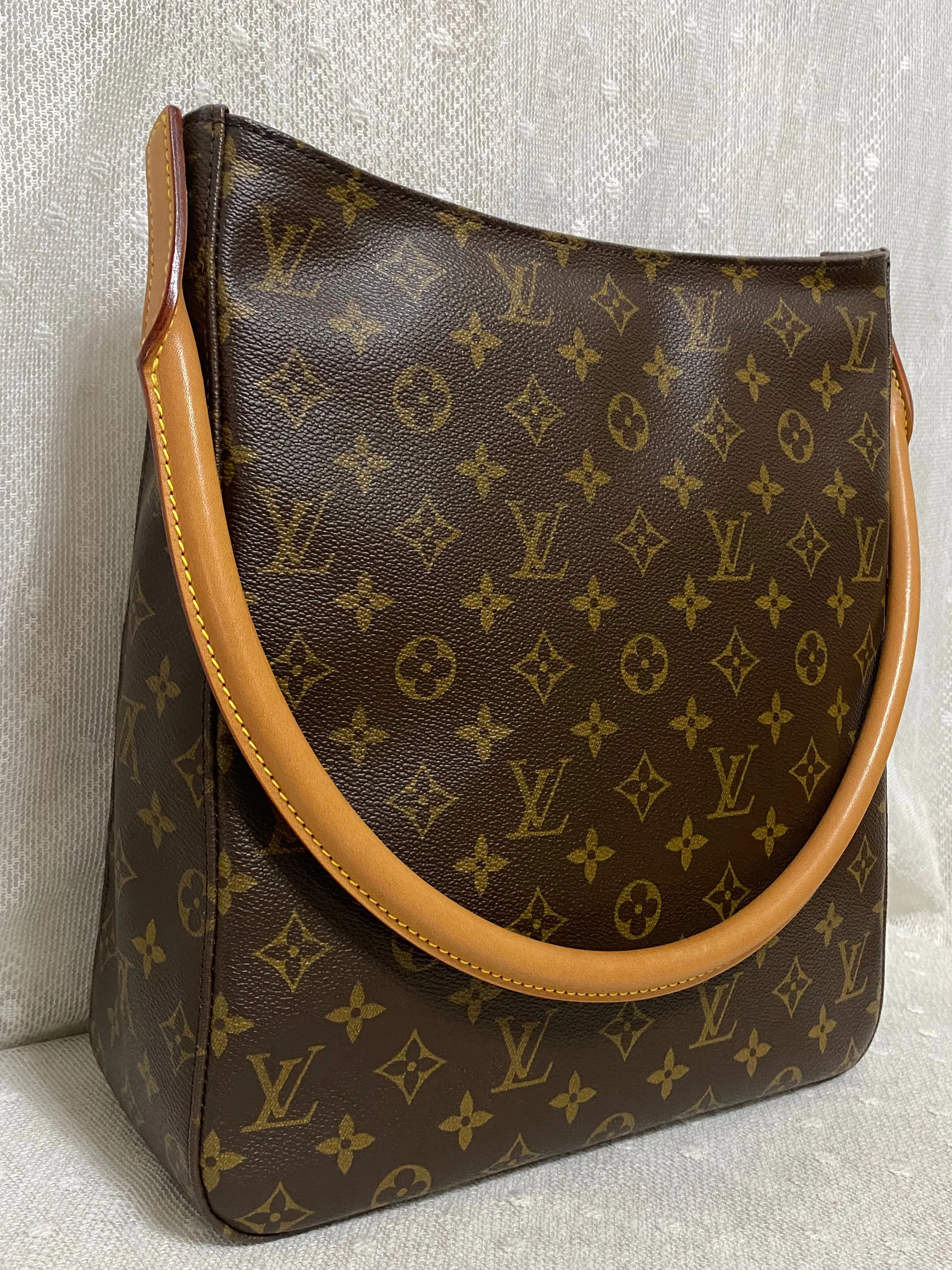Louis Vuitton Looping GM Monogram Canvas Shoulder Bag