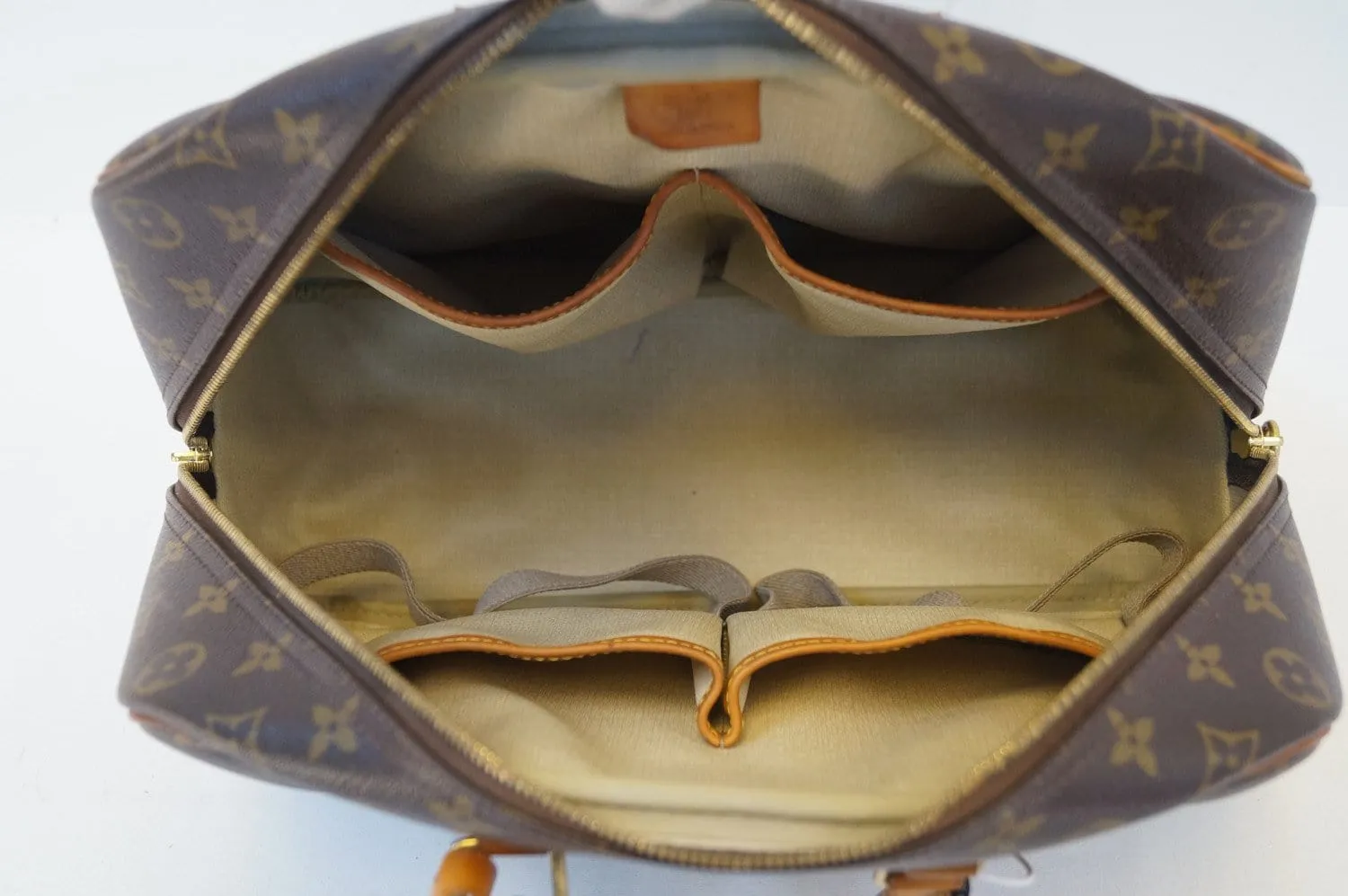 LOUIS VUITTON Monogram Deauville Boston Travel HandBag