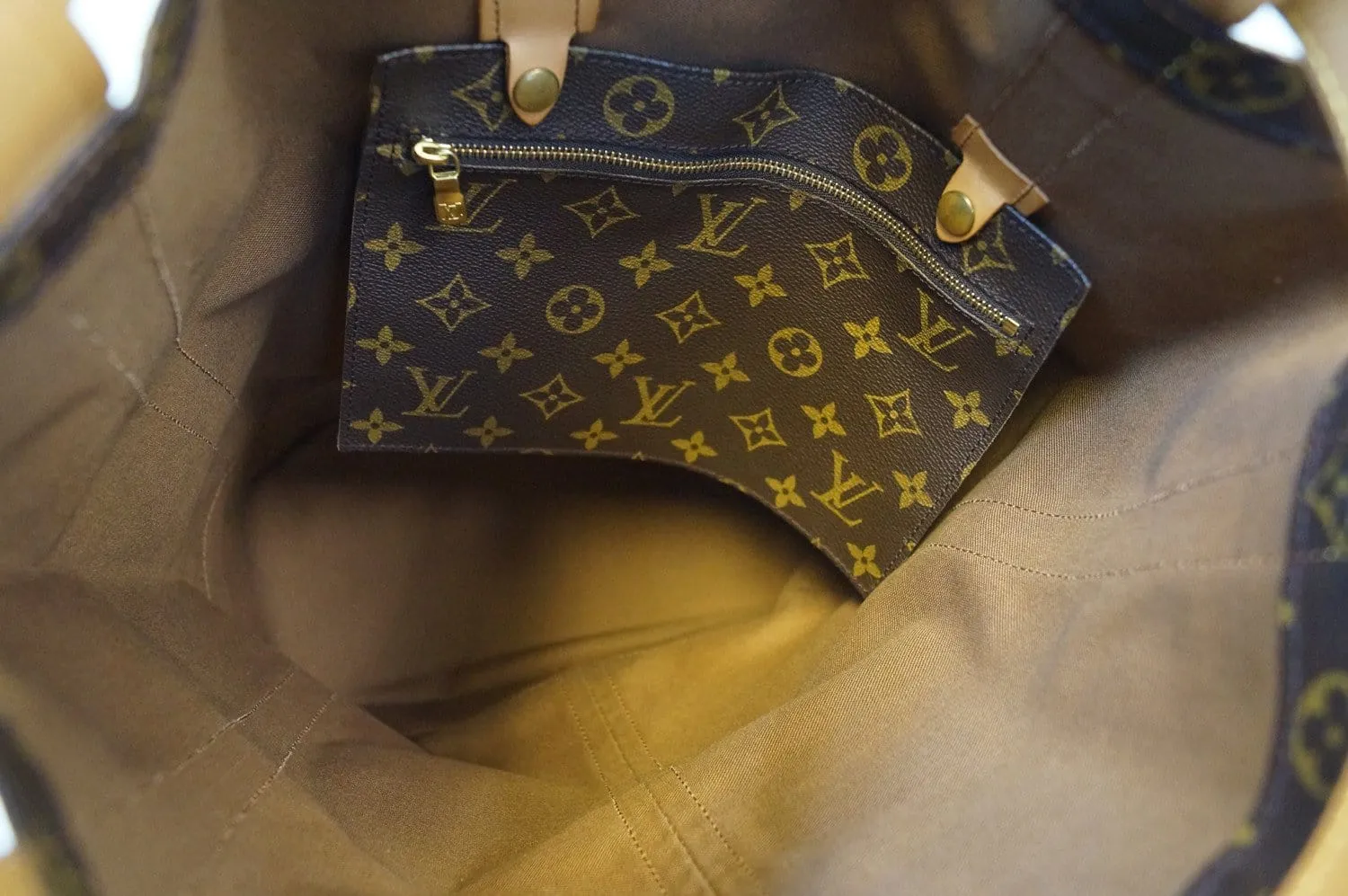 LOUIS VUITTON Monogram Randonnee GM Backpack Bag