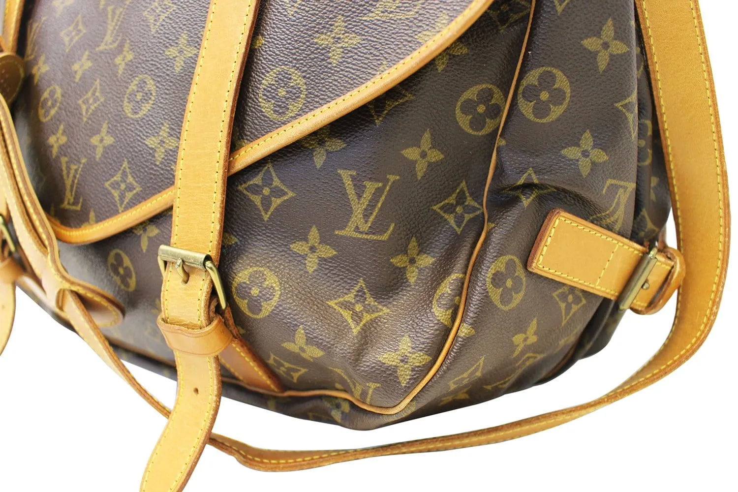 LOUIS VUITTON Monogram Saumur 43 Shoulder Bag