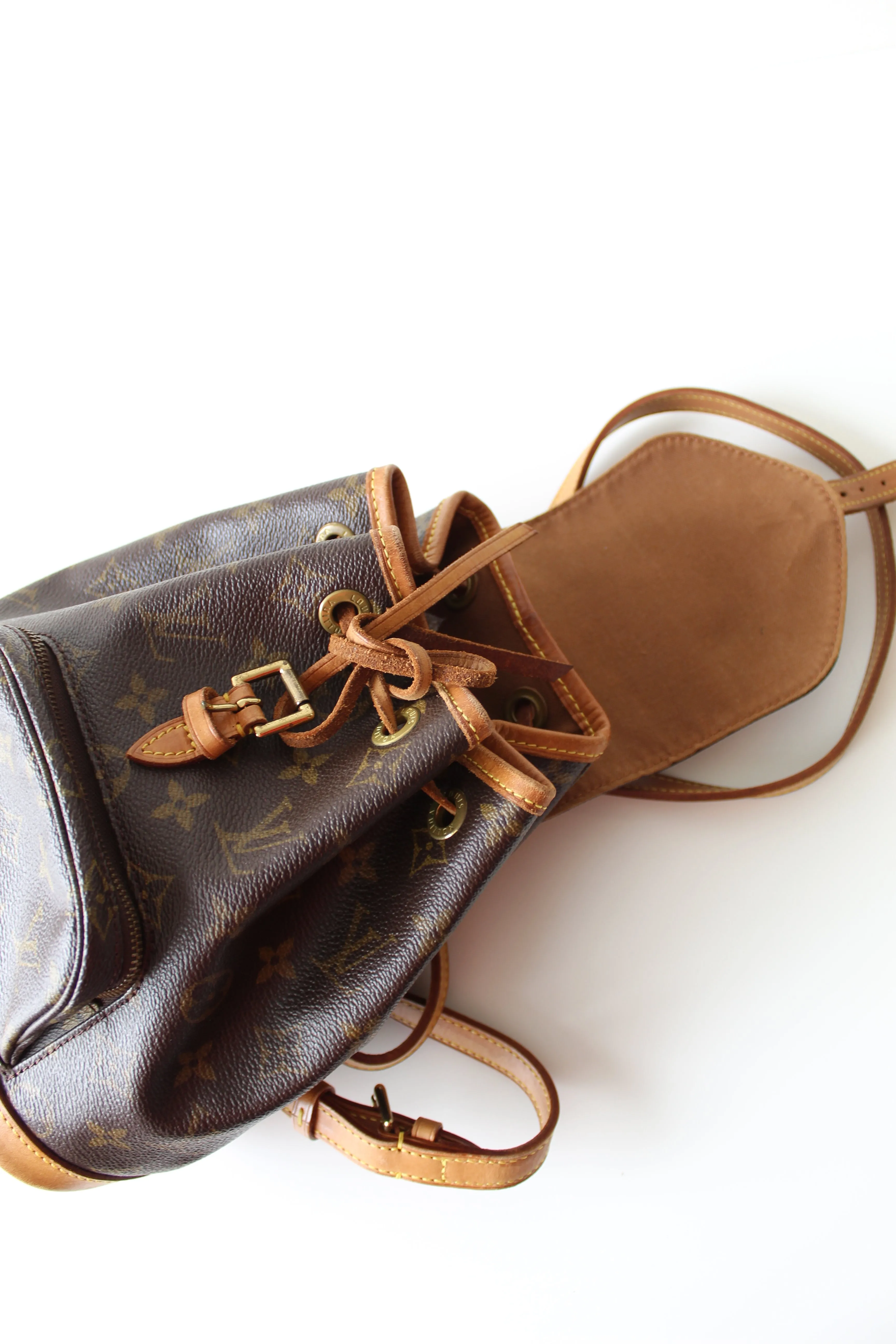 Louis Vuitton Montouris Mini