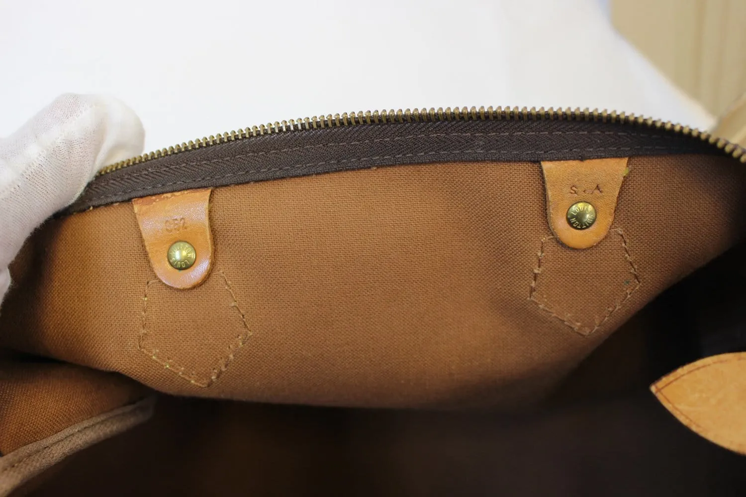 LOUIS VUITTON Speedy 40 Monogram Canvas Handbag