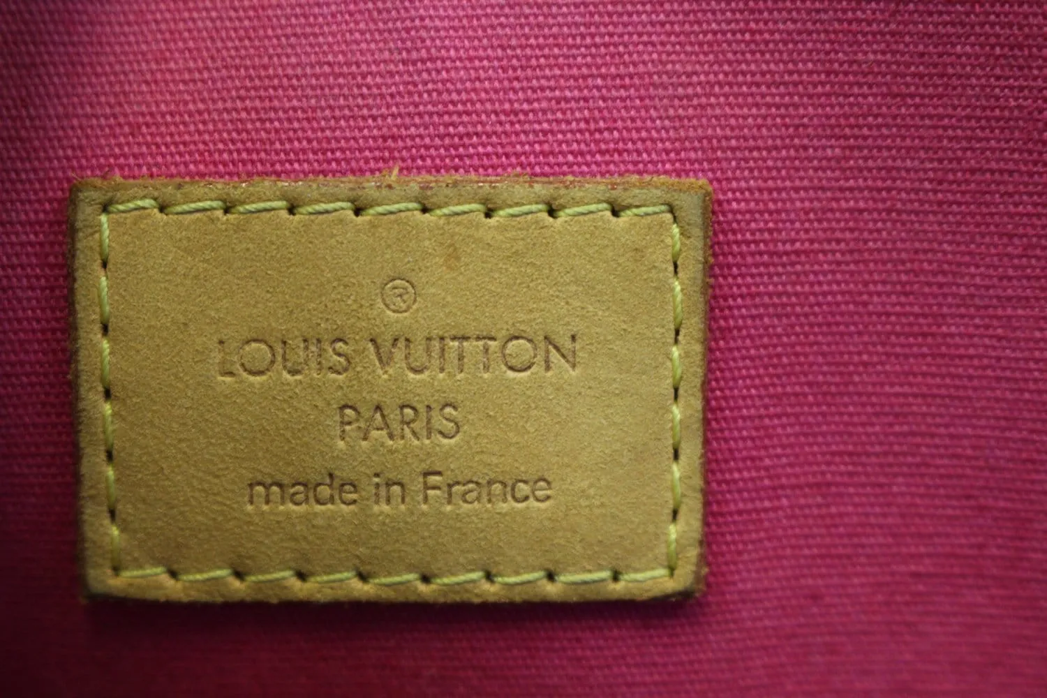 LOUIS VUITTON Vernis Leather Alma GM Pink Handbag