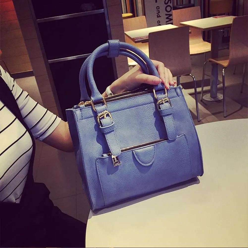 <bold>Messenger / Shoulder Bag  <br>Vegan-Leather
