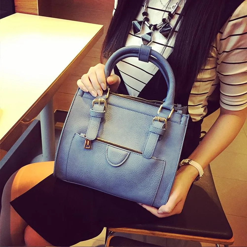 <bold>Messenger / Shoulder Bag  <br>Vegan-Leather