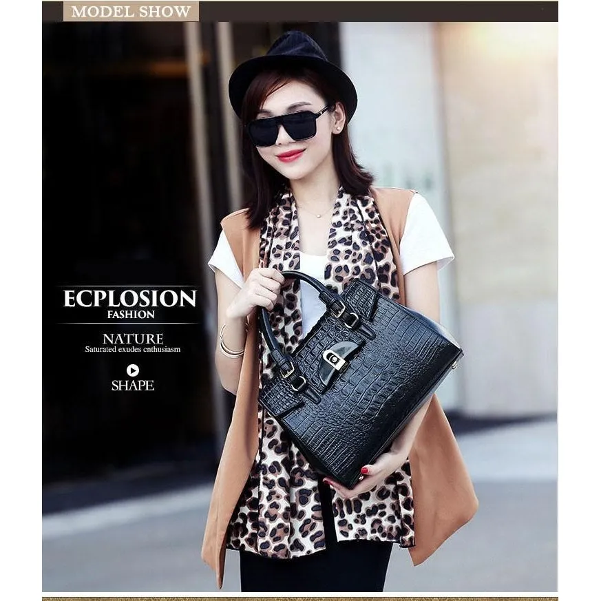 <bold>Top-Handle / Crossbody Bag <br>Genuine-Leather